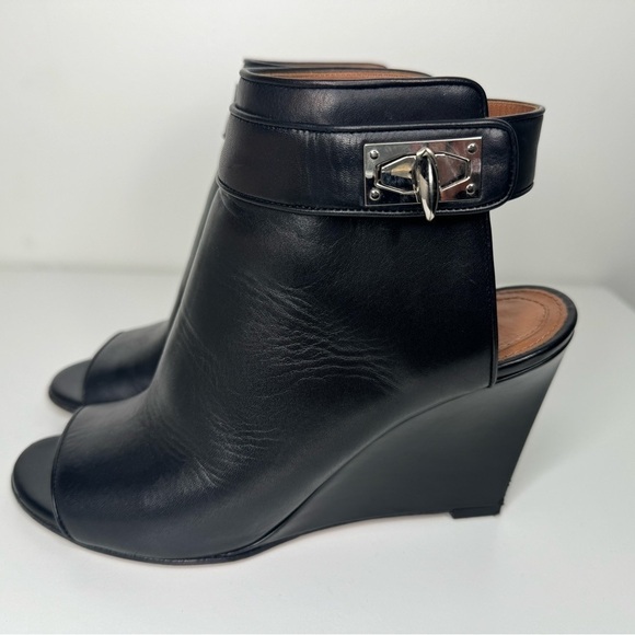 GIVENCHY Tisci Shark Lock Wedge Booties - Size 39.5 - Picture 1 of 6